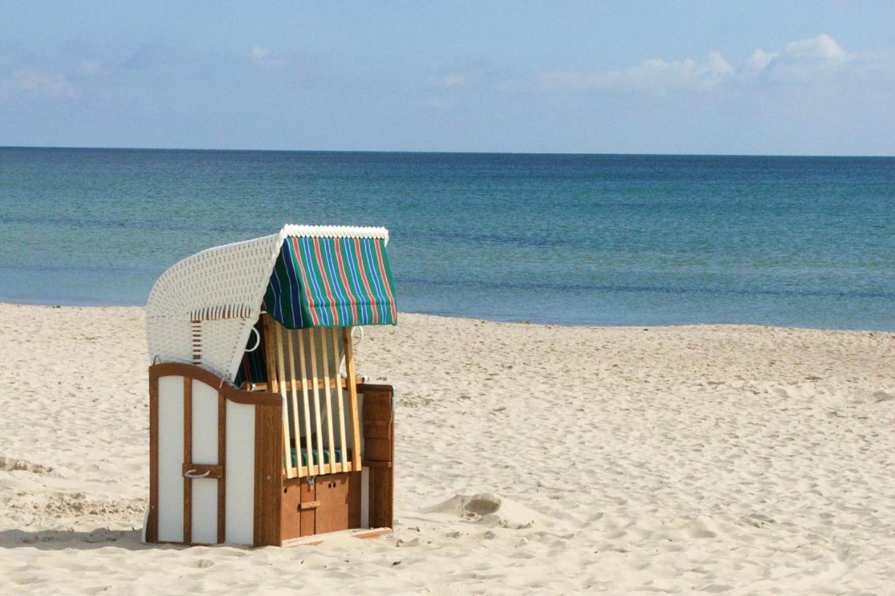 Ferienwohnung Haus Blick zur See FeWo 10 Gartennutzung, Meerblick, Sauna- und Schwimmbadnutzung im AHOI Sellin Goehren  Exterior foto